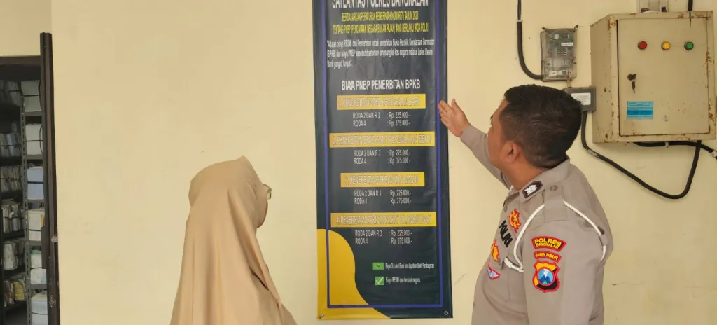 Suguhkan Pelayanan Optimalisasi Samsat Bangkalan, Berikan Edukasi Lebih Pada Wajib Pajak  ‎
